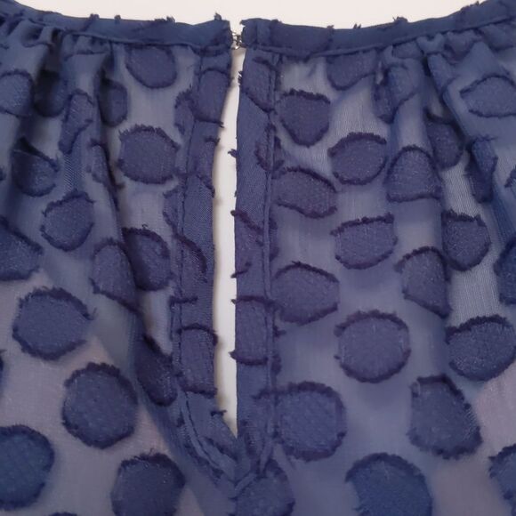 GNU Oversized Navy Blue Women's Top NWT Textured Dots Sheer Gather Accent Sz M - Picture 4 of 10